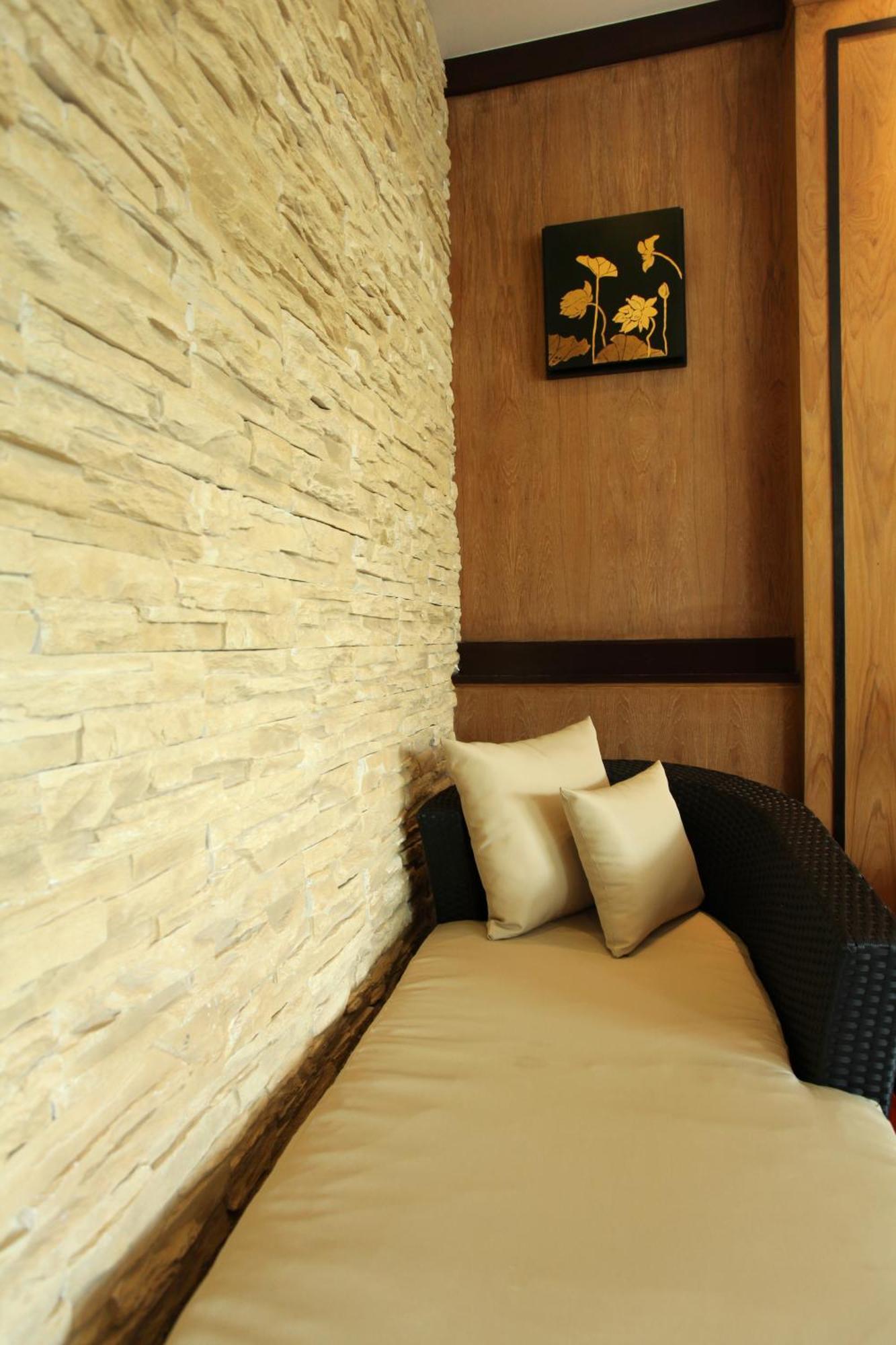 Rapeepan Ville Hotel Ubon Ratchathani Habitación foto